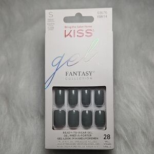 NIB KISS Gel Fantasy Collection - Sleek Dark Gray Short Length